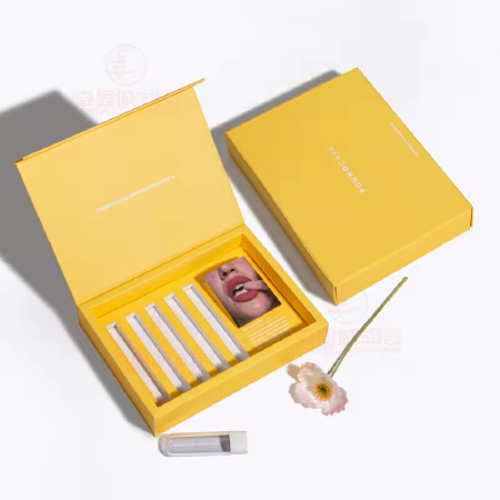 Custom Print Logo Design Magnetic Cosmetic Skincare Set Packaging Gift Box With Foam Insert